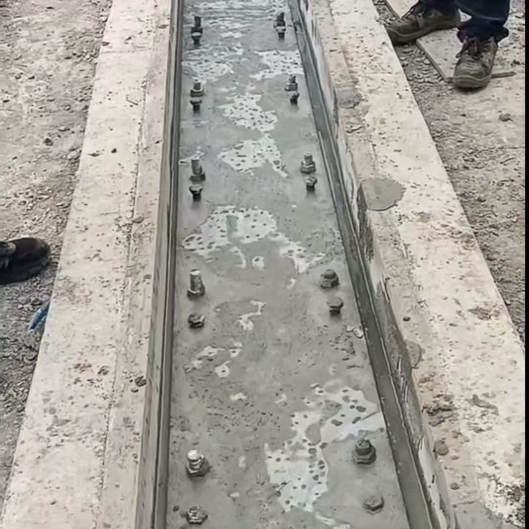 南汇环氧树脂轨道胶泥是什么？用在哪里？